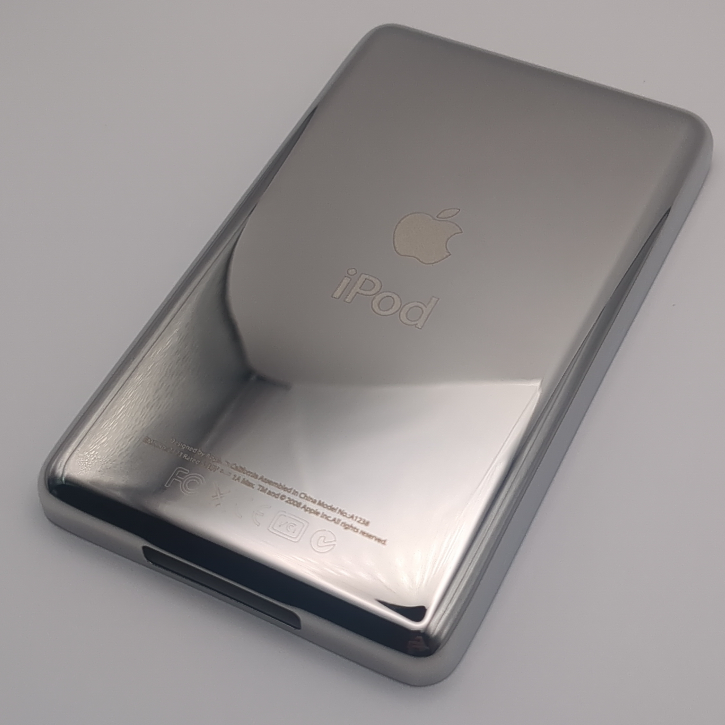 Thin Chrome Rear Casing for the iPod Classic